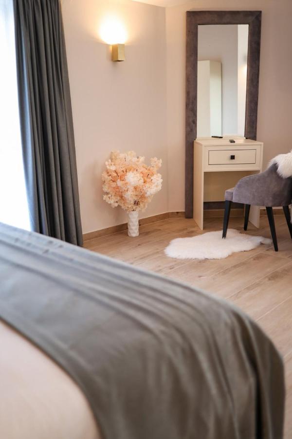 Castello Exclusive Rooms With Breakfast - By Ta Leut Agency Privlaka  Eksteriør bilde
