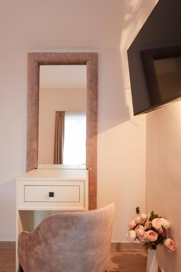 Castello Exclusive Rooms With Breakfast - By Ta Leut Agency Privlaka  Eksteriør bilde